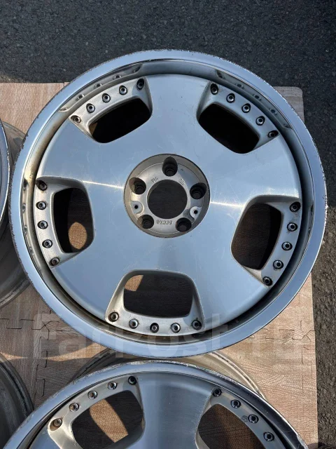 Amistad. 8.5/8.5x19", 5x114.3, ET40/27, �� 72���. ����