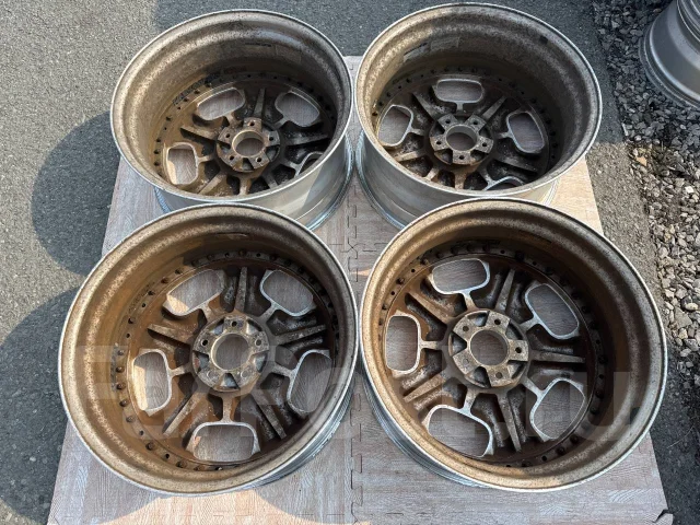 Amistad. 8.5/8.5x19", 5x114.3, ET40/27, �� 72���. ����