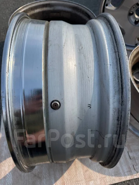 Amistad. 8.5/8.5x19", 5x114.3, ET40/27, �� 72���. ����