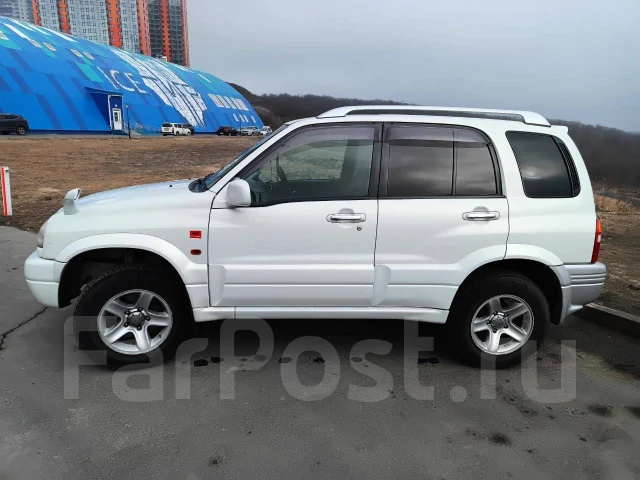 Suzuki Escudo. �������, 4wd, 2.0 (140��.�.), ������, 225 000����. �� ����