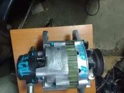 ��������� Nissan TD27 TD23 LD20 12V �� ������������ 2310002N18 ����