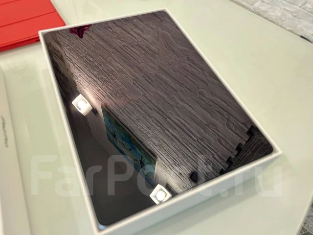 Apple iPad Pro 10.5. 10.5 ������, ������ 256 �� ����