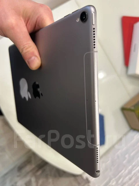 Apple iPad Pro 10.5. 10.5 ������, ������ 256 �� ����
