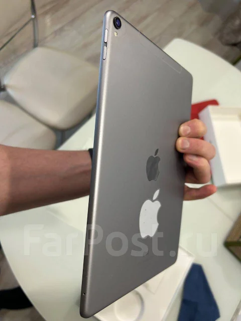 Apple iPad Pro 10.5. 10.5 ������, ������ 256 �� ����
