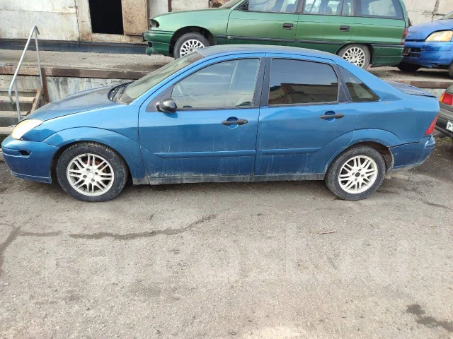 Ford Focus ����