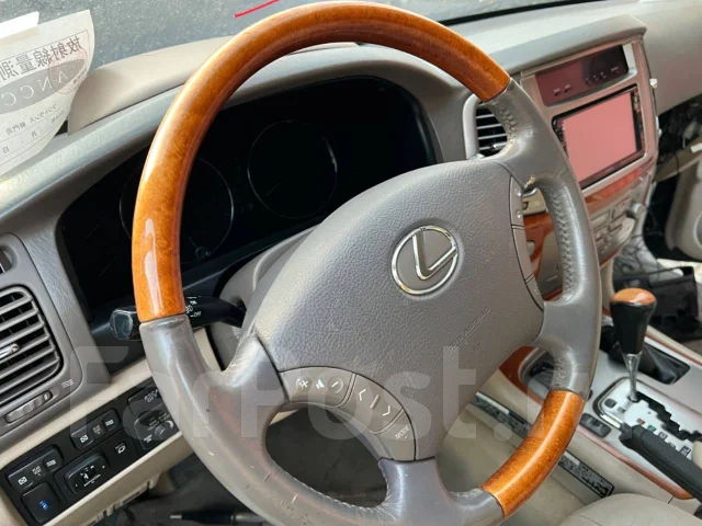 Lexus LX470 ����