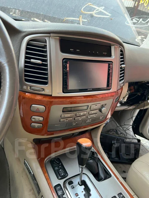 Lexus LX470 ����