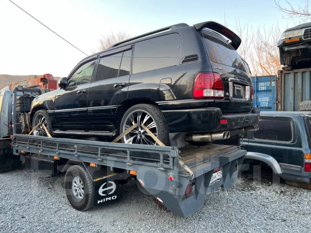 Lexus LX470 ����