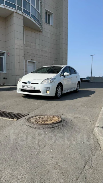 Toyota Prius. �������, ��������, 1.8 (99��.�.), ������, 170����. �� ����