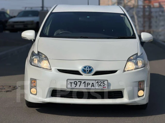 Toyota Prius. �������, ��������, 1.8 (99��.�.), ������, 170����. �� ����