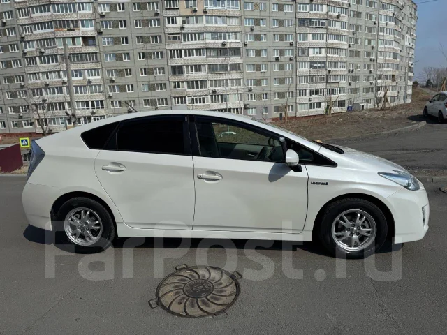 Toyota Prius. �������, ��������, 1.8 (99��.�.), ������, 170����. �� ����