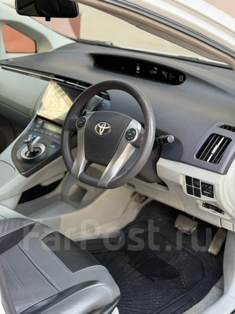 Toyota Prius. �������, ��������, 1.8 (99��.�.), ������, 170����. �� ����