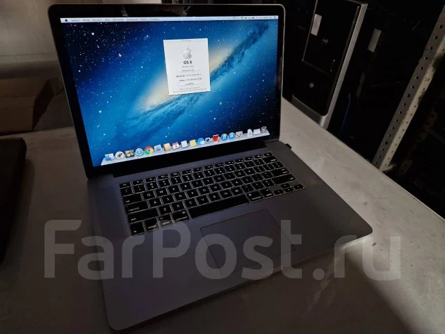 Apple MacBook Pro 15. 15.4", 2,4����, ��� 8 ��, ���� 256���, WiFi: 1, Bluetooth: 1, ����������� �� 4��. ����