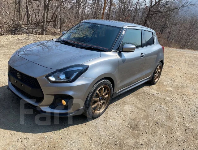 Suzuki Swift. �������, ��������, 1.4 (140��.�.), ������, 85 000����. �� ����