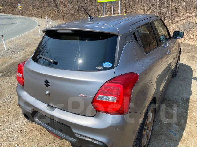 Suzuki Swift. �������, ��������, 1.4 (140��.�.), ������, 85 000����. �� ����