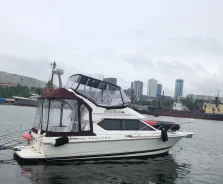 Bayliner. 2004 ���, ����� 9��., ��������� ������������, 350��.�., ������ ����