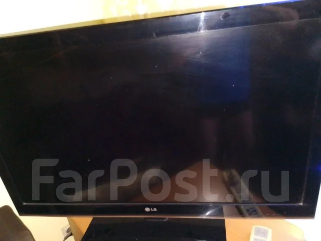 LG 42LF75. LED ����