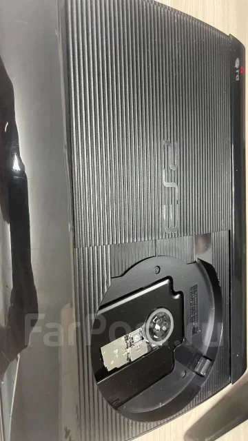 Sony PlayStation 3 Super Slim ����