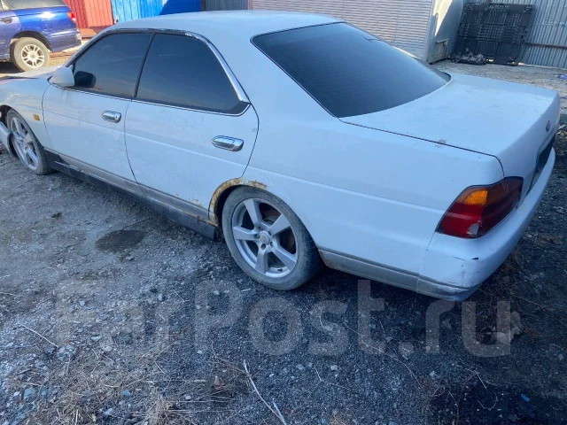 Nissan Laurel. HC35, RB20 ����