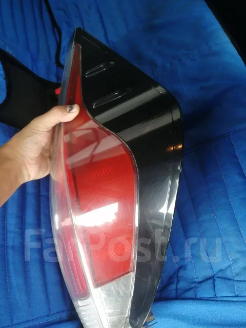 Toyota Aqua. NPH10H ����