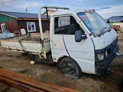 Mazda Bongo ����