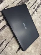 Asus X552M. 15.6", 2,7����, ��� 4 ��, ���� 120���, WiFi: 1, Bluetooth: 1, ����������� �� 4��. ����