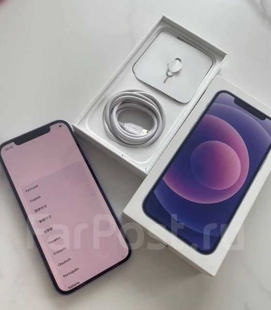 Apple iPhone 12. �/�, 64 ��, ����������, 4G LTE ����