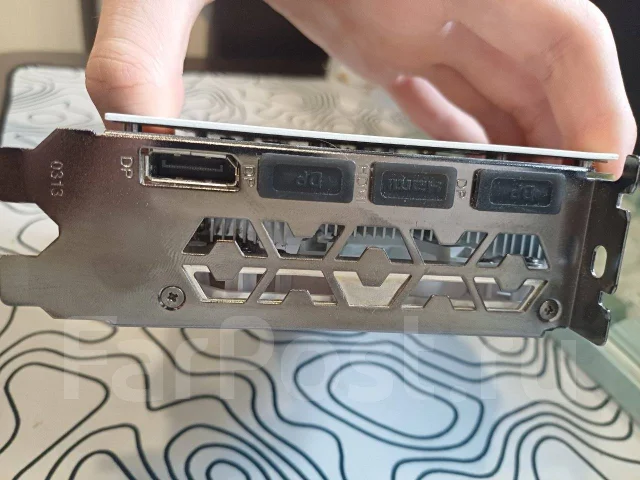 GeForce RTX 3050 ����