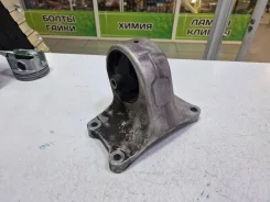 ������� ��������� Nissan ����� 112204m405 ����