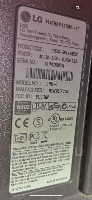 LG. 17", ���������� �� (LCD, LED, QLED) ����