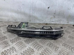 ����������� � ������� Audi Q7 4M (2015�2020) 4M0949101, ����� 4M0949101 ����