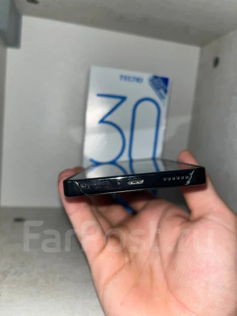 Tecno Camon 30 Pro 5G. �/�, 256 ��, ������, 3G, 4G LTE, 5G, Dual-SIM, ����������, NFC ����