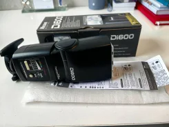 ����������� Nissin Di600 ��� Cannon, Nikon, Sony Cameras ����