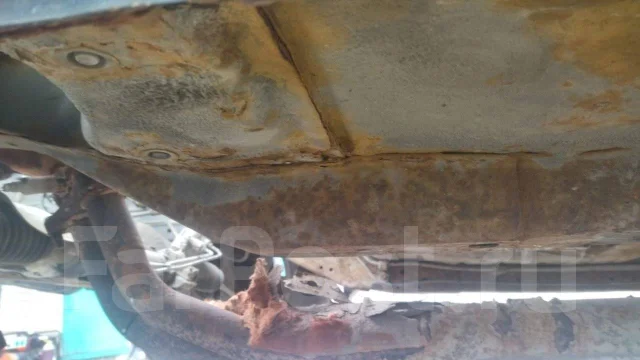 Nissan Laurel. �������, ������, 2.0 (130��.�.), ������, 241 232����. �� ����