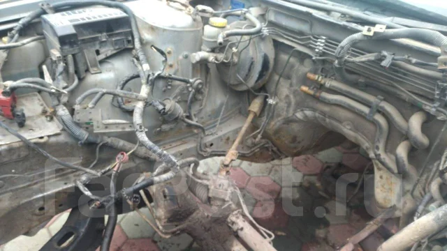 Nissan Laurel. �������, ������, 2.0 (130��.�.), ������, 241 232����. �� ����