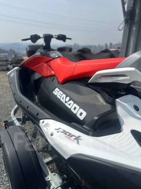 BRP Sea-Doo Spark Trixx. 2024 ��� ����