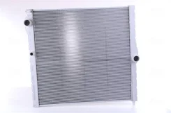 �������� BMW E70/E71/F 60826 Nissens 60826 ����