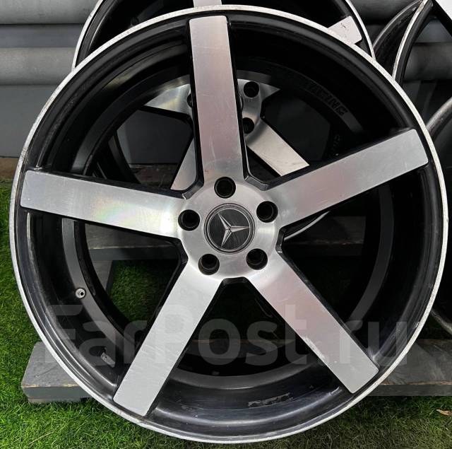 Vossen CV3-R. 9.0x20", 5x112, ET38,  73,1. 