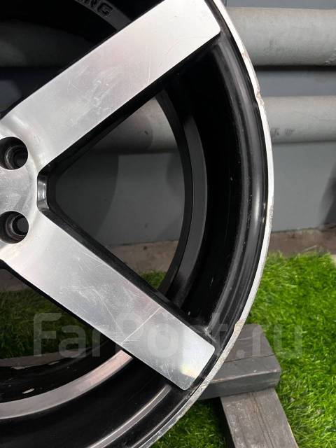 Vossen CV3-R. 9.0x20", 5x112, ET38,  73,1. 