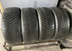 Goodyear Vector 4Seasons