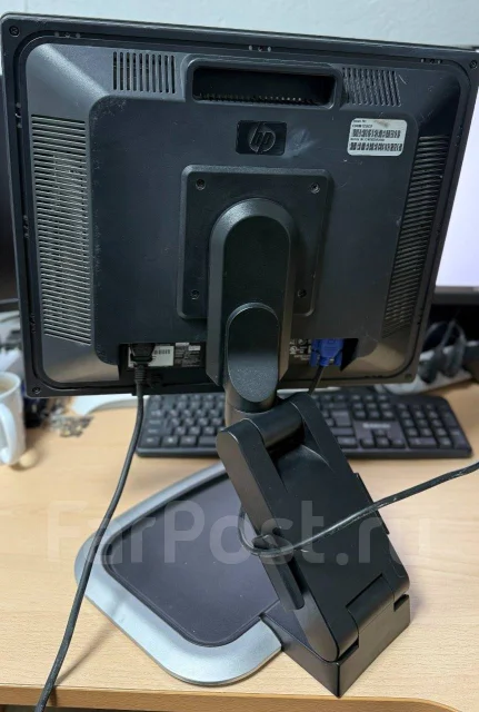 HP. 19", ���������� �� (LCD, LED, QLED) ����