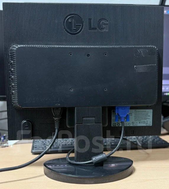 LG. 17", ���������� �� (LCD, LED, QLED) ����
