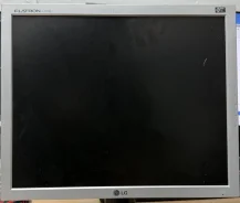 LG. 17", ���������� �� (LCD, LED, QLED) ����