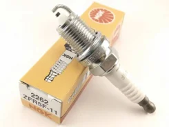 ����� ��������� NGK ZFR5F11 2262 ZFR5F11 ����
