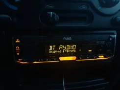 Aura AMH-78DSP ����