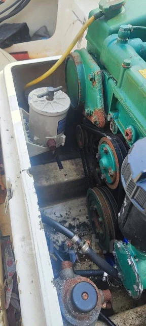 Yamaha FR-23. 1995 ���, ����� 7,3��., ��������� ������������, 150��.�., ������ ����
