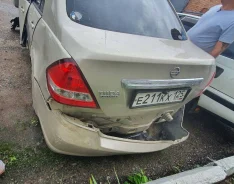 Nissan Tiida Latio. SC1115171729, HR15157461B ����