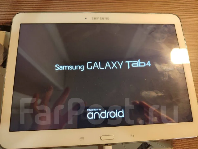 Samsung Galaxy Tab 4 ����