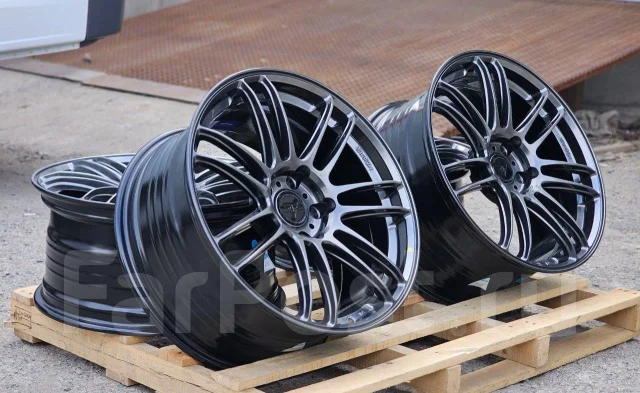 Wheelegend. 8.5x18", 5x114.3, ET38, �� 73,1���. ����