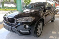 BMW X6 ����